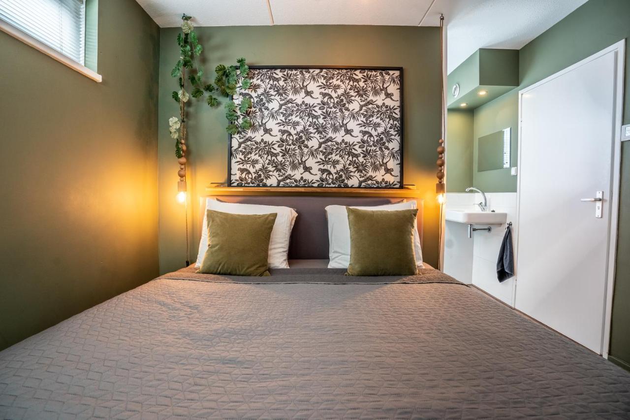 The Lion King - 6 Person Linked Apartment With Roof Terrace Groningen Eksteriør billede