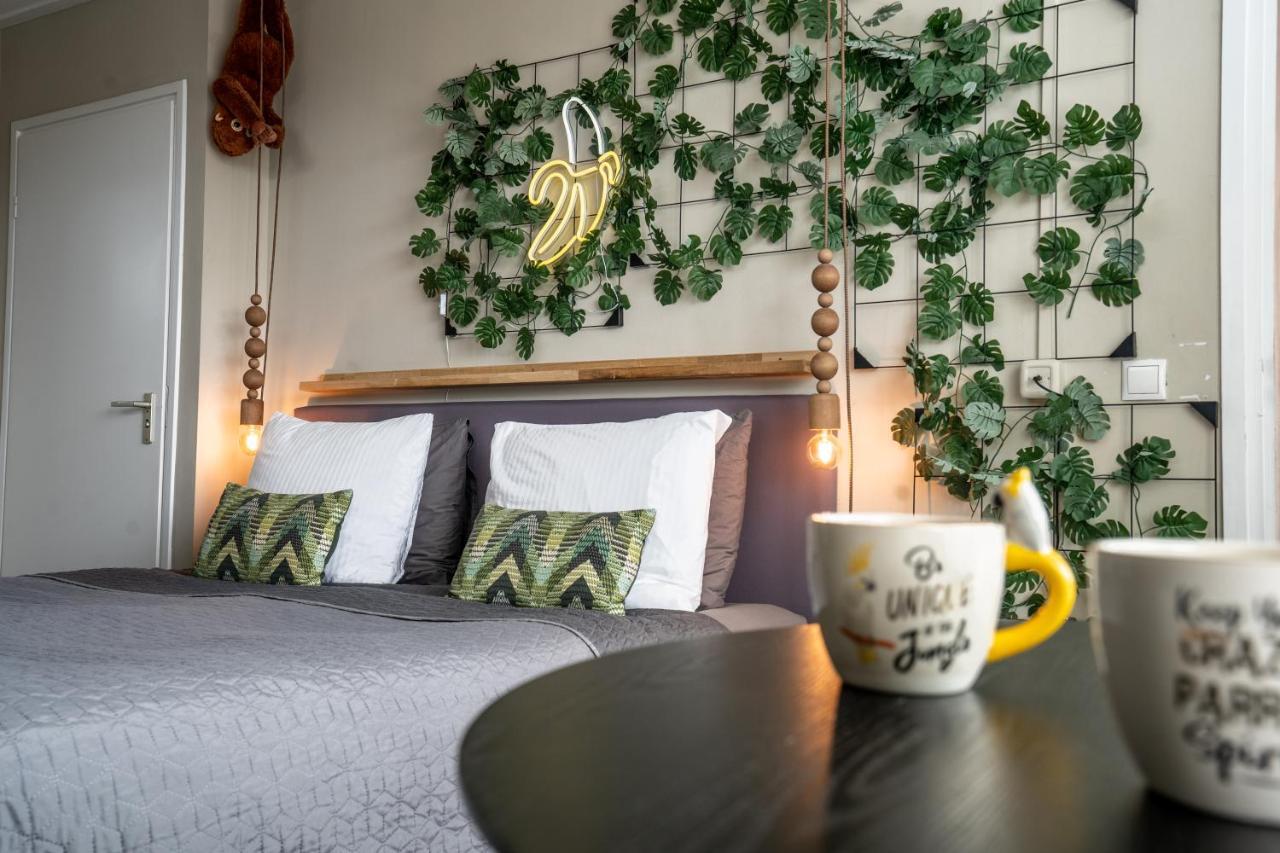 The Lion King - 6 Person Linked Apartment With Roof Terrace Groningen Eksteriør billede
